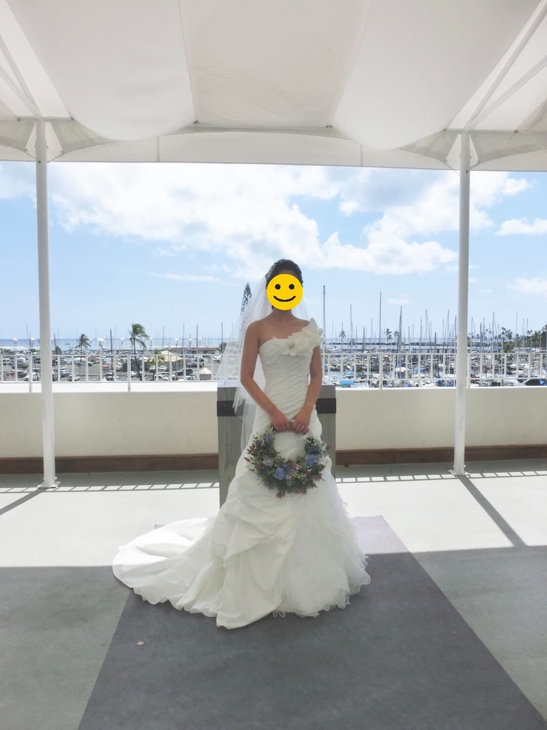 アンクラフトの花教室は超初心者様向けの1DAYレッスン。アーティフィシャルフラワーやお花を触った事の無い方・未経験の方専門なので大丈夫です。好きなお花を選んでアレンジメント、ブーケ、リース、壁掛け、花束など好きな作品を作りましょう。お祝いやご自宅用、記念日にも喜ばれます。国家資格を持つプロがマンツーマンで指導。２時間完結の造花のレッスンです。大阪、兵庫県、関西からでもアクセスOK。