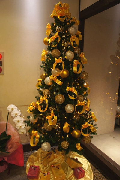 クリスマスツリー　高級造花専門店　オーダーメイド　アンクラフト　国家資格1級　大阪　関西　兵庫県