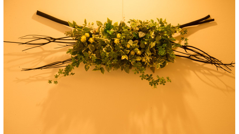 壁掛け　オーダーメイド承ります。アーティフィシャルフラワー　造花